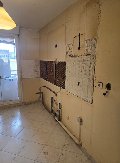 Cuisine endommagée par une infiltration