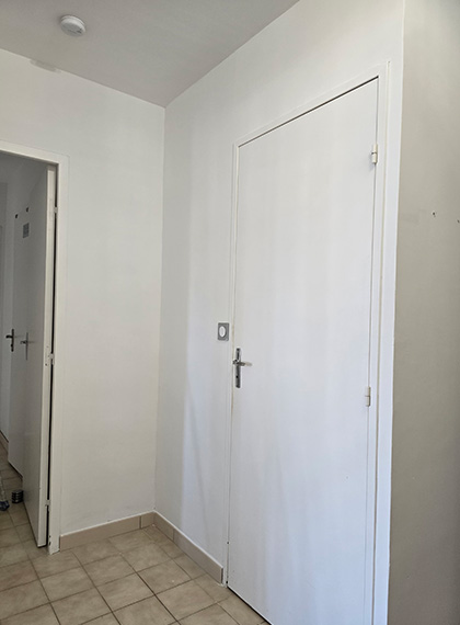 Couloir rénové Appartement La Ciotat